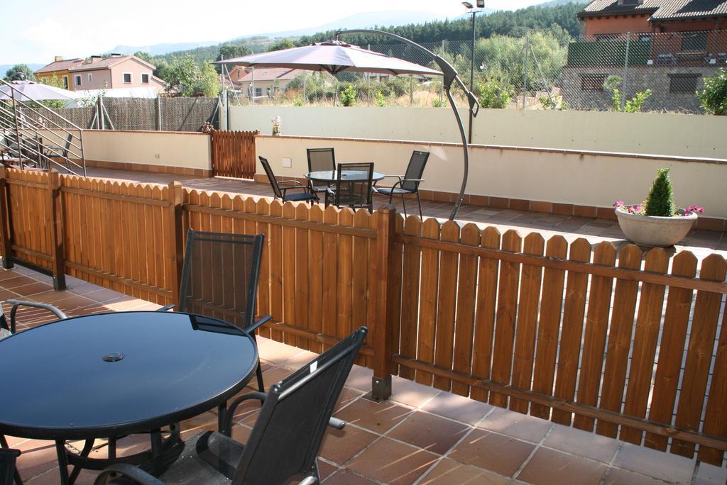 דירות La Pradera de Navalhorno Casa De Navalhorno Valsain מראה חיצוני תמונה